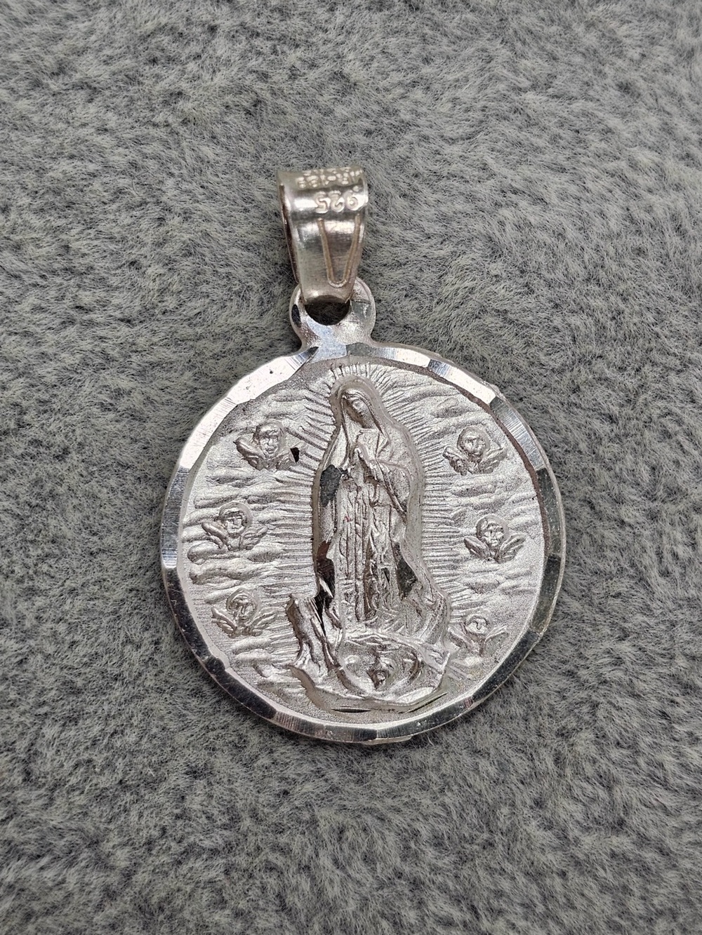 Guadalupe Virgin Round Medal 925 Sterling Silver Pendant Charm Religious 25.5mm